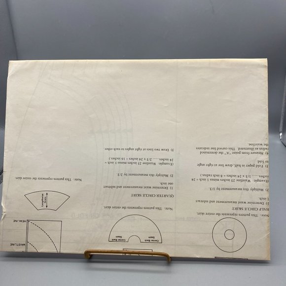 UNCUT Vintage Sewing PATTERN Stretch and Sew 325 by Ann Person, Ladies 1973 Wrap - Picture 2 of 2